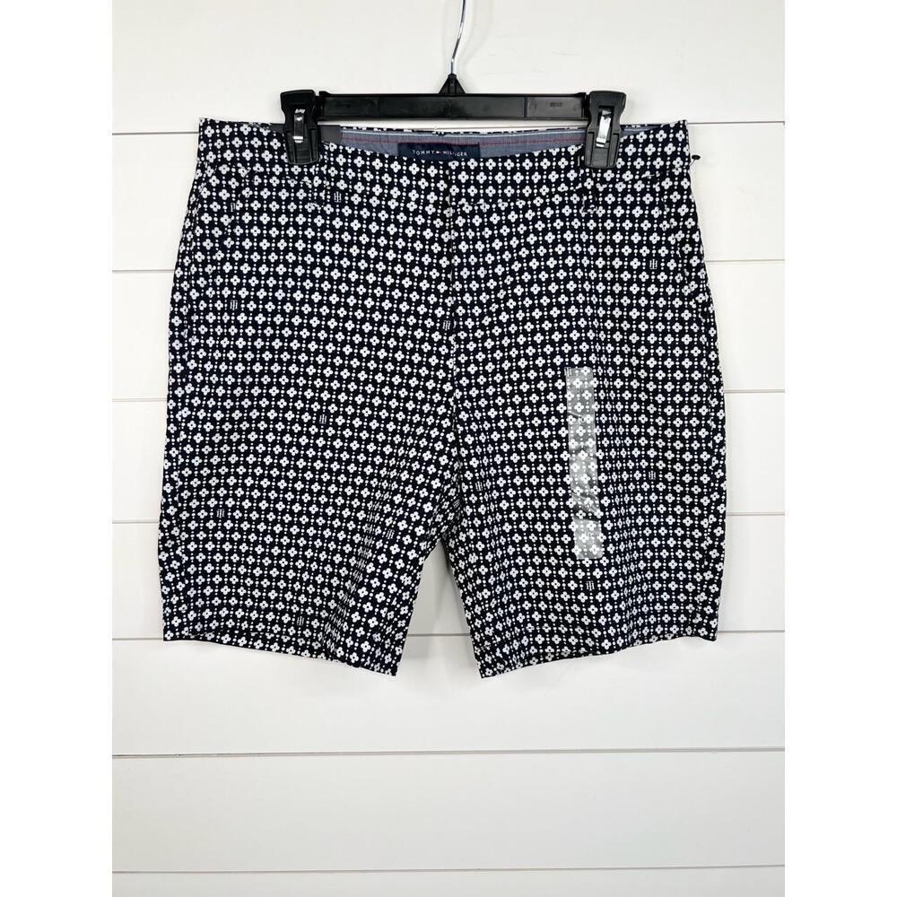 Tommy Hilfiger White Floral Pattern Hollywood Shorts Size 10 9" Inseam